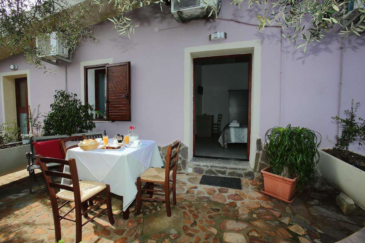B&B Campu Moru Bari Sardo Kültér fotó